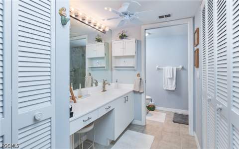 5825 Trailwinds Dr 425, Fort Myers FL - photo 13 of 37