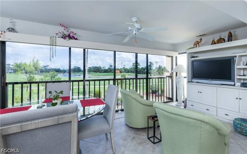 3 bedroom Condominium at 5825 Trailwinds Dr 425, Oakmont Village, Fort Myers — photo 2