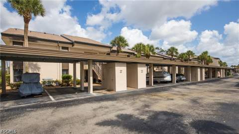 5825 Trailwinds Dr 425, Fort Myers FL - photo 22 of 37