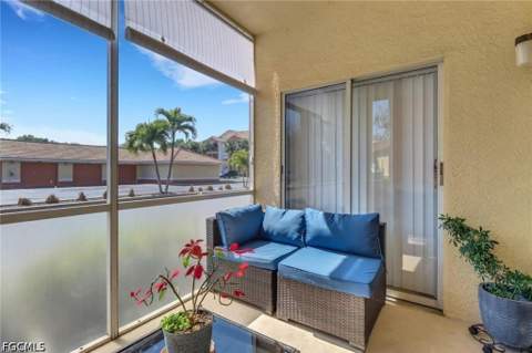 6361 Aragon Way 106, Fort Myers FL - photo 19 of 21