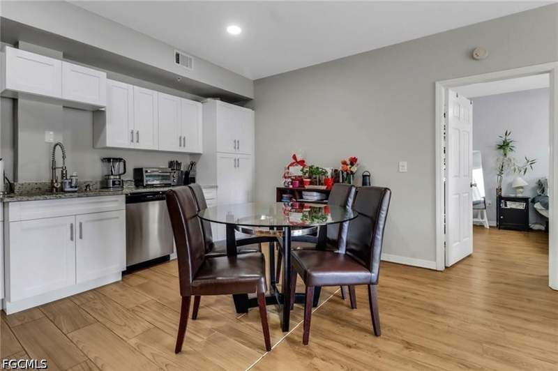 2 bedroom Condominium at 6361 Aragon Way 106, Tuscany Gardens, Fort Myers — photo 3