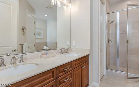 5781 Cape Harbour Dr 1405, Cape Coral FL - photo 12 of 33