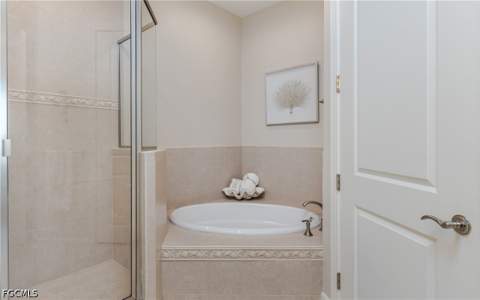 5781 Cape Harbour Dr 1405, Cape Coral FL - photo 13 of 33