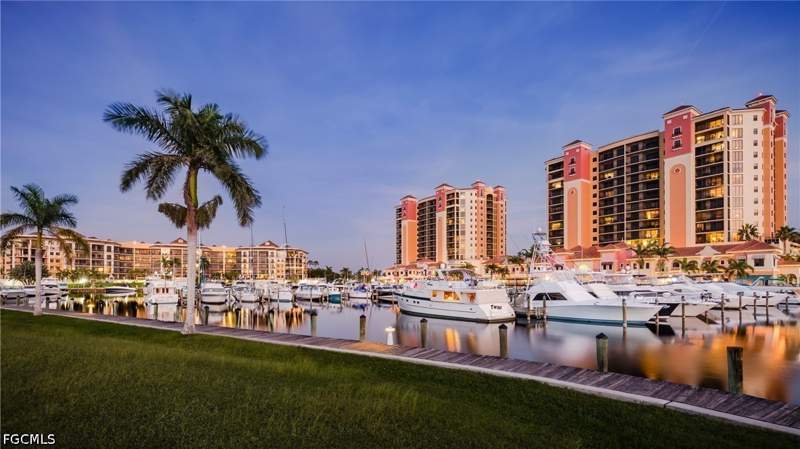 2 bedroom Condominium at 5781 Cape Harbour Dr 1405, Cape Harbour, Cape Coral — photo 2