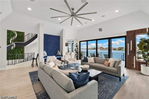 18 Pelican St E, Naples FL - photo 12 of 50