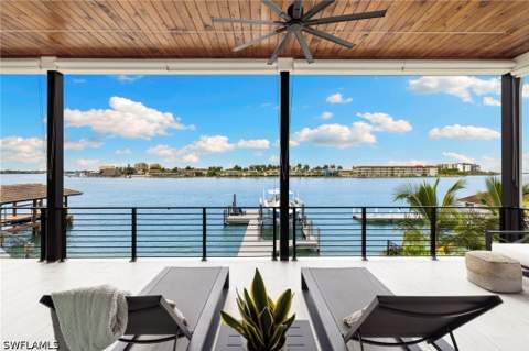 18 Pelican St E, Naples FL - photo 19 of 50
