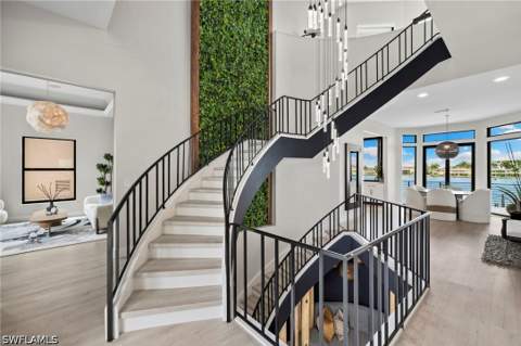 18 Pelican St E, Naples FL - photo 8 of 50