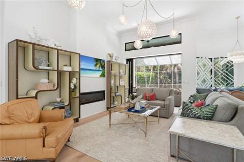 9833 Clear Lake Cir, Naples FL - photo 14 of 43