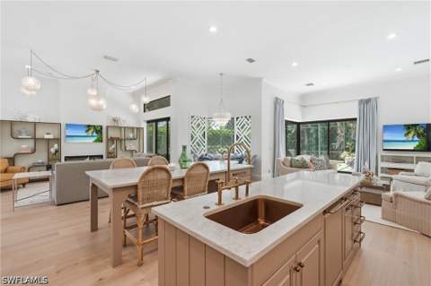 9833 Clear Lake Cir, Naples FL - photo 8 of 43
