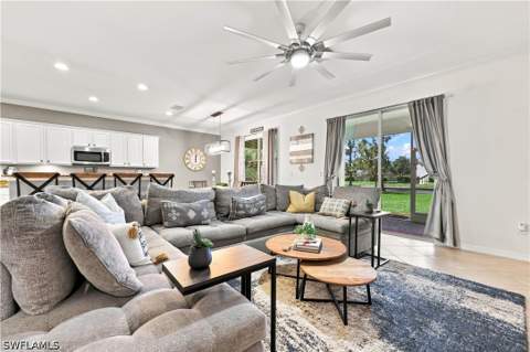14658 Fern Lake Ct, Naples FL - photo 16 of 49