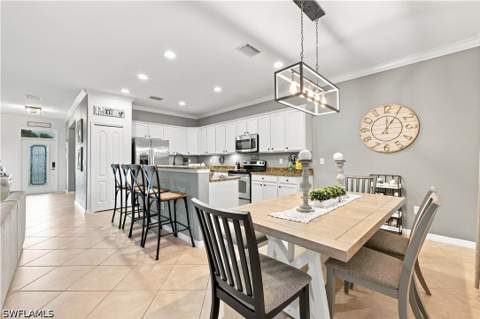 14658 Fern Lake Ct, Naples FL - photo 9 of 49