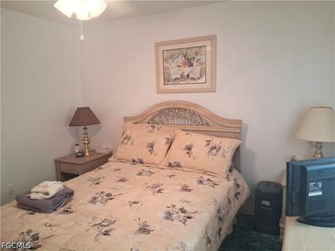 59 Camelot Gardens Blvd 109, Lehigh Acres FL - photo 16 of 26