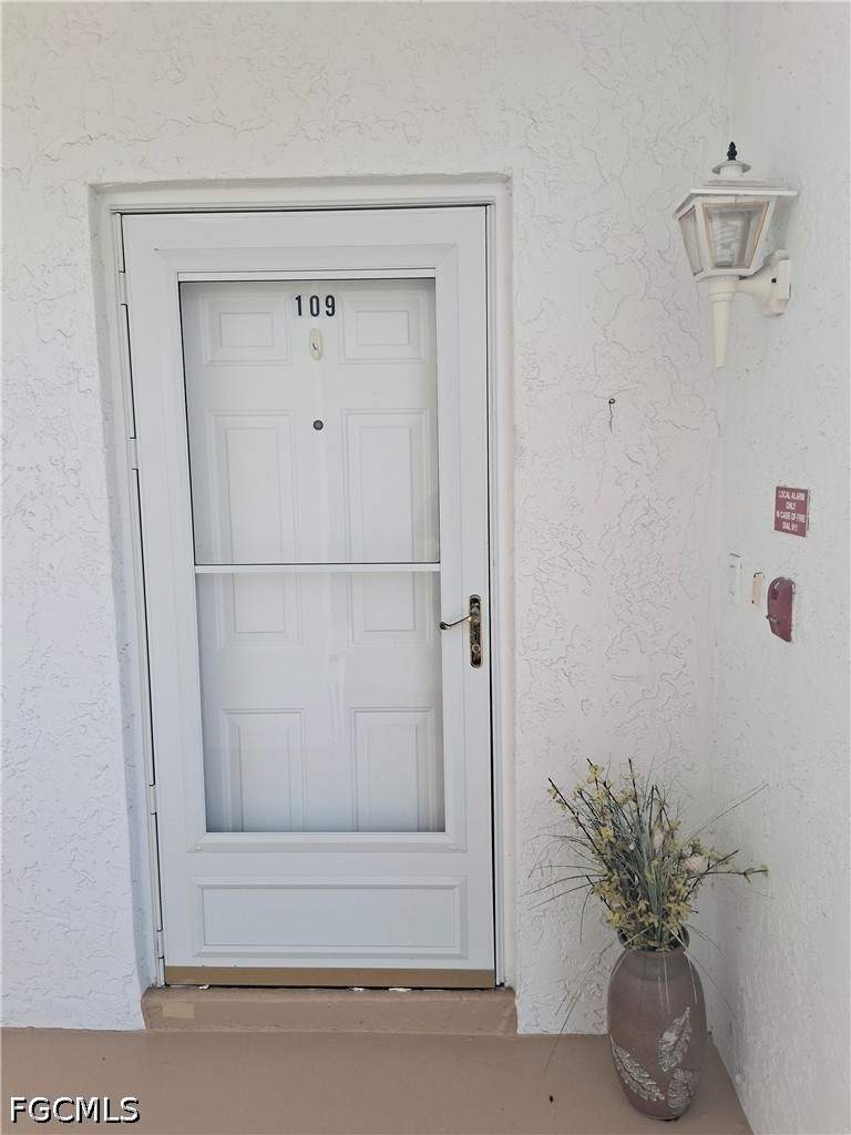 2 bedroom Condominium at 59 Camelot Gardens Blvd 109, Camelot Gardens Condo, Lehigh Acres — photo 3