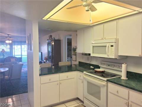 59 Camelot Gardens Blvd 109, Lehigh Acres FL - photo 8 of 26
