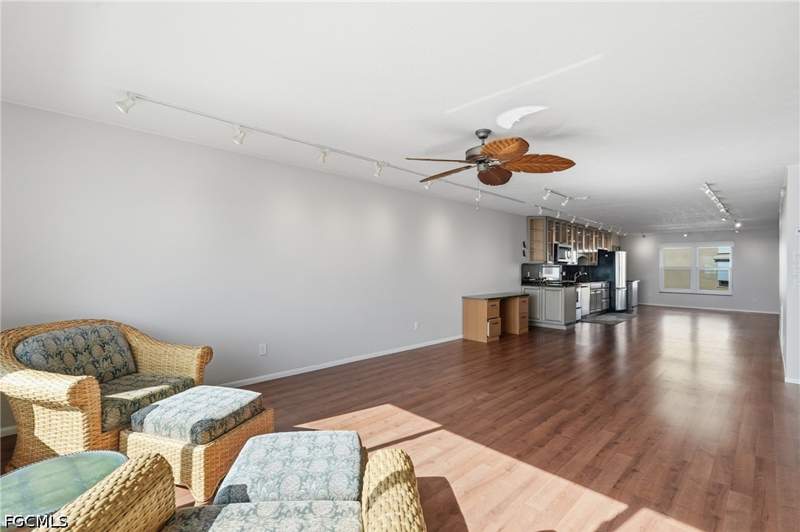 2 bedroom Condominium at 4015 SE 20th Pl 301, Rivers Condo, Cape Coral — photo 5