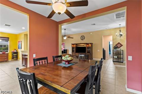 2617 Brightside Ct, Cape Coral FL - photo 8 of 38