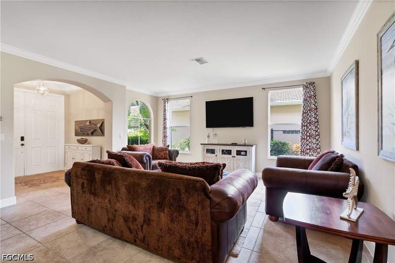4 bedroom SingleFamilyResidence at 3582 Malagrotta Cir, Bella Vida, Cape Coral — photo 3