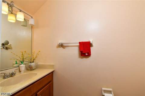 8676 Athena Ct, Lehigh Acres FL - photo 11 of 39