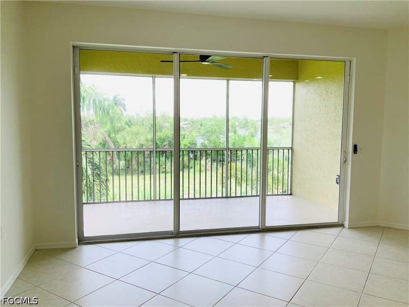2 bedroom Condominium at 14816 Calusa Palms Dr 201, Calusa Palms, Fort Myers — photo 5