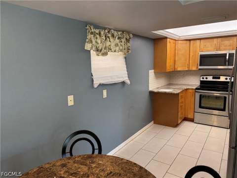 12481 McGregor Blvd 1, Fort Myers FL - photo 13 of 35