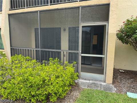 12481 McGregor Blvd 1, Fort Myers FL - photo 18 of 35
