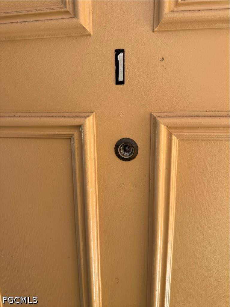 2 bedroom Condominium at 12481 McGregor Blvd 1, Maple Gardens, Fort Myers — photo 4
