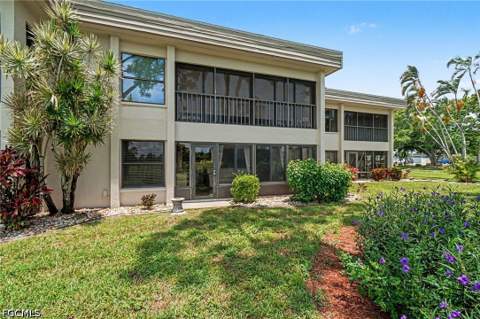 5625 Trailwinds Dr 412, Fort Myers FL - photo 21 of 26