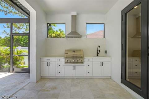2719 2nd St NW, Naples FL - photo 16 of 48