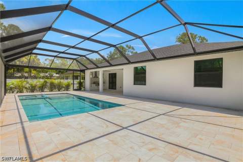 2719 2nd St NW, Naples FL - photo 7 of 48