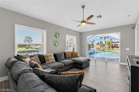 3126 SE 17th Ave, Cape Coral FL - photo 15 of 50