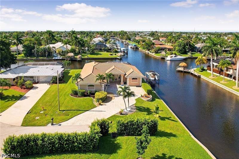 3 bedroom SingleFamilyResidence at 3126 SE 17th Ave, Cornwallis, Cape Coral — photo 3