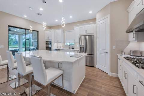 8448 Rosa Ct, Naples FL - photo 11 of 24