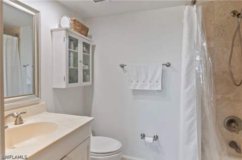 29 High Point Cir E 503, Naples FL - photo 13 of 38