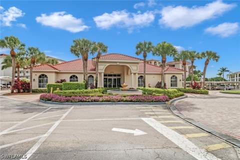 29 High Point Cir E 503, Naples FL - photo 24 of 38