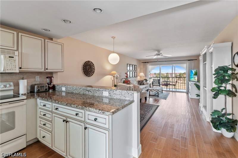 2 bedroom Condominium at 29 High Point Cir E 503, High Point Country Club, Naples — photo 4