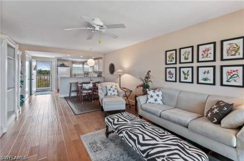 29 High Point Cir E 503, Naples FL - photo 6 of 38