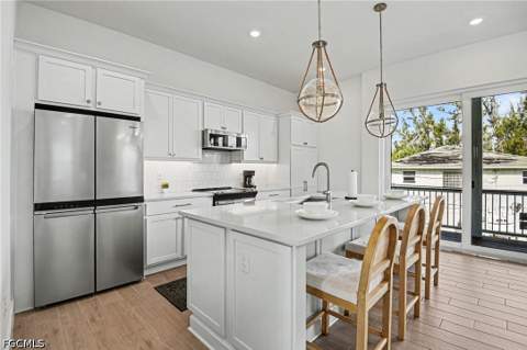 224 Fairweather Ln, Fort Myers Beach FL - photo 12 of 47
