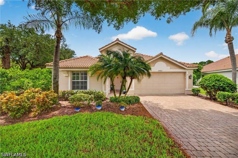 2 bedroom SingleFamilyResidence at 23982 Creek Branch Ln, Whisper Creek, Estero — photo 2