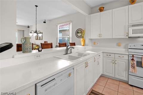 11227 Lakeland Cir, Fort Myers FL - photo 6 of 46
