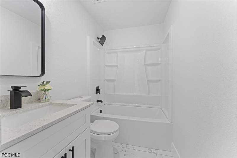 4 bedroom SingleFamilyResidence at 909 Grant Blvd, Lehigh Acres, Lehigh Acres — photo 5