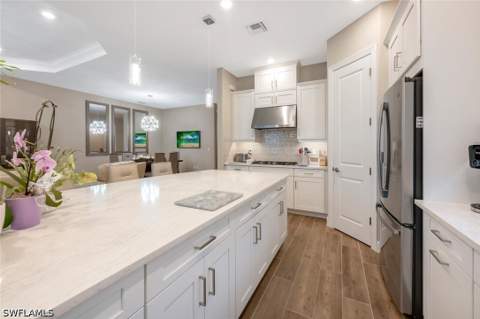 8416 Rosa Ct, Naples FL - photo 12 of 34