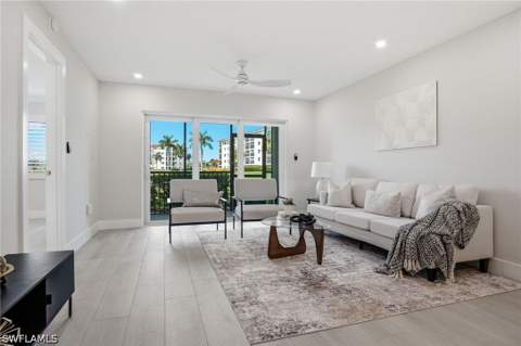 9 High Point Cir N 108, Naples FL - photo 18 of 50