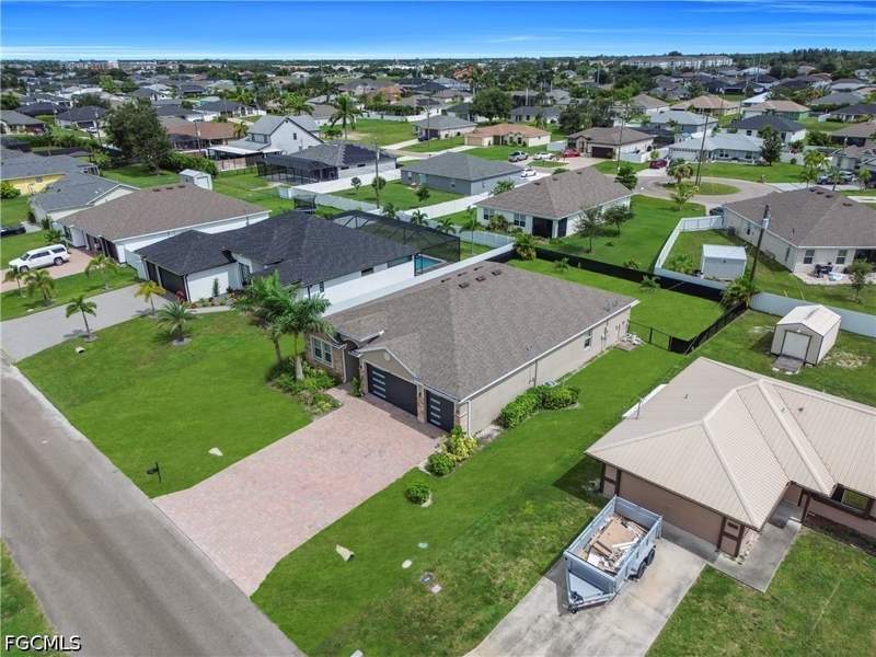 4 bedroom SingleFamilyResidence at 838 NW 2nd St, Cape Coral, Cape Coral — photo 2