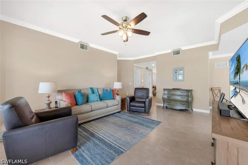 2 bedroom Condominium at 12033 Covent Garden Ct 2403, Covent Garden, Naples — photo 4