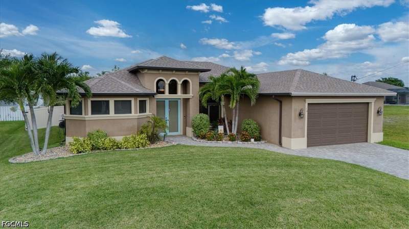 3 bedroom SingleFamilyResidence at 14 NW 35th Pl, Cape Coral, Cape Coral — photo 3