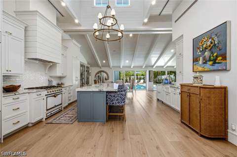 742 11th Ave S, Naples FL - photo 9 of 48