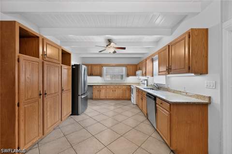 1266 Trail Terrace Dr, Naples FL - photo 7 of 34