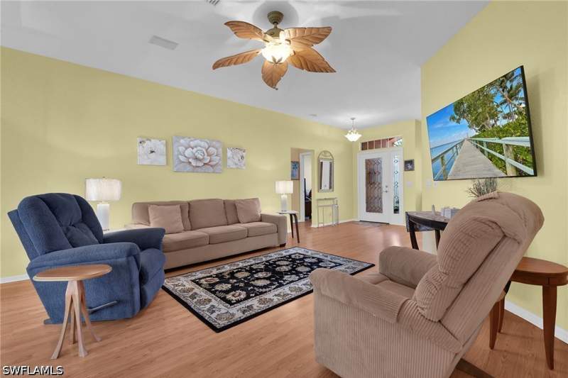 2 bedroom SingleFamilyResidence at 2180 Rio Nuevo Dr, Del Vera Country Club, North Fort Myers — photo 5