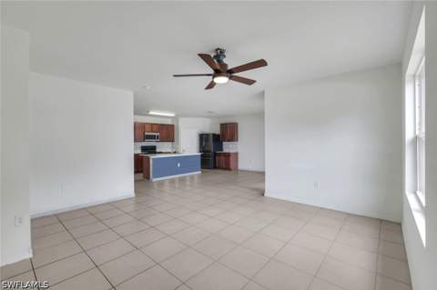 8117 Sandpiper Rd, Fort Myers FL - photo 10 of 22