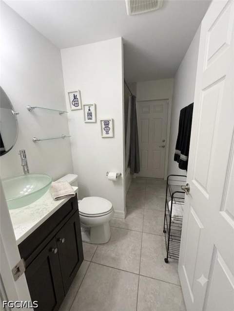 2504 NW 19th Pl, Cape Coral FL - photo 11 of 13